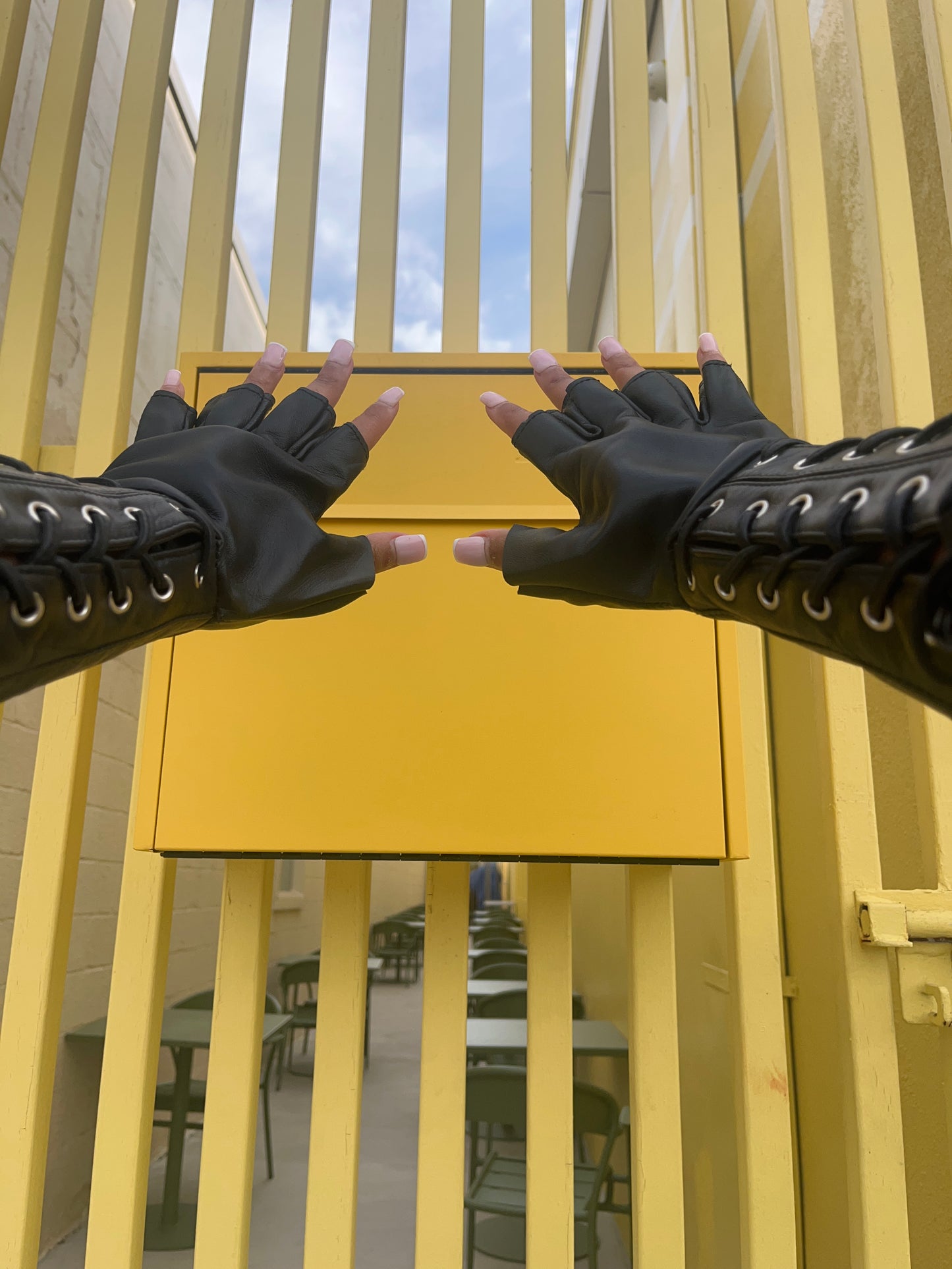 Yon gloves