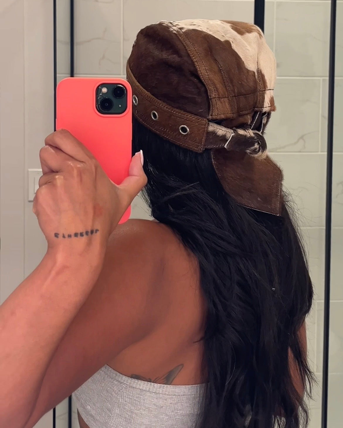 Cowhide Insho scarf hat